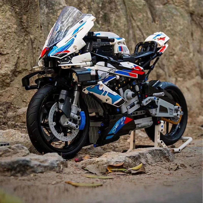 W magazynie 1920 szt. Techniczne wyścigi motocyklowe 1000 RR klocki klocki zabawki urodziny boże narodzenie prezenty dla dzieci
