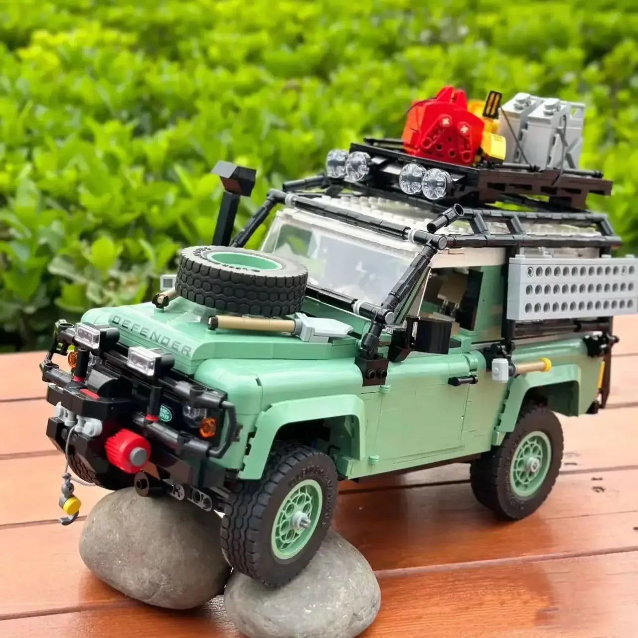 New High-Tech Land Rovered Defender 90 Bricks Compatible 10317 Super Off-Road Racing Car Building Blocks 2336Pcs Kids Toys Gifts - CADA BRICKS®