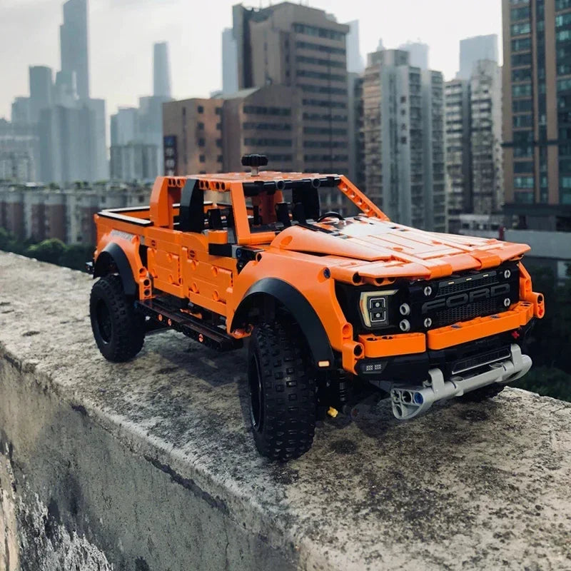 Kreatywny samochód sportowy Ford Raptors F-150 MOC 1379 sztuk techniczny samochód wyścigowy klocki modelarstwo zestaw do samodzielnego montażu prezent dla dorosłych