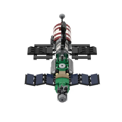 601 Pcs MOC Space Series 1:110 Salyut 7 DOS-6 Space Station with Kosmos 1686 Building Block DIY Assembling Brick Toys MOC-74674